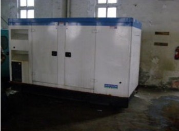 灌阳康明斯150kw大型柴油二手发电机组